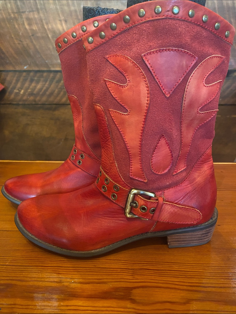Spring Step Red Leather & Suede Studded Western Ankle Boots (7.5/8 = eu 38)